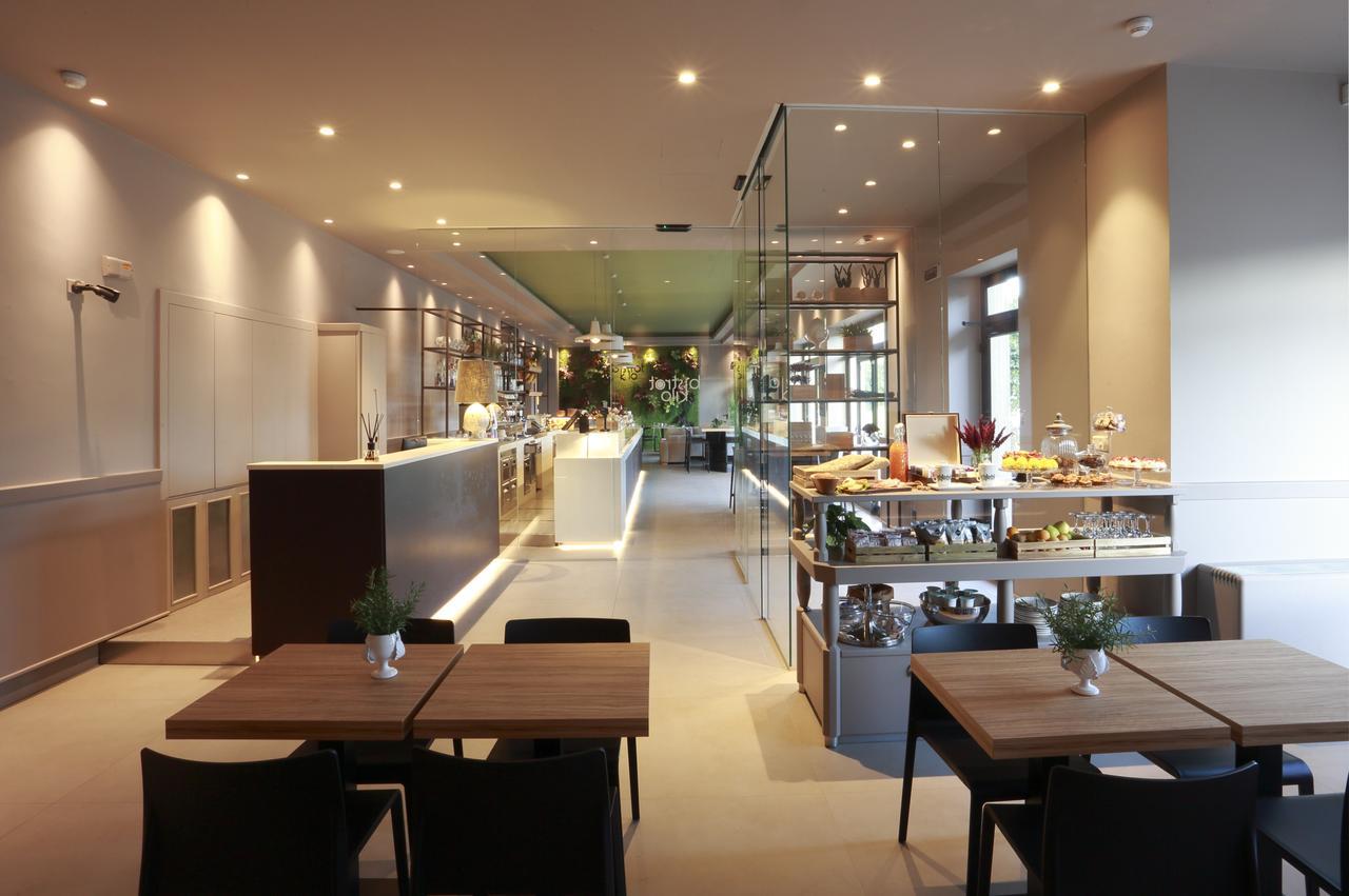 לצ'ה Hotel Aloisi מראה חיצוני תמונה