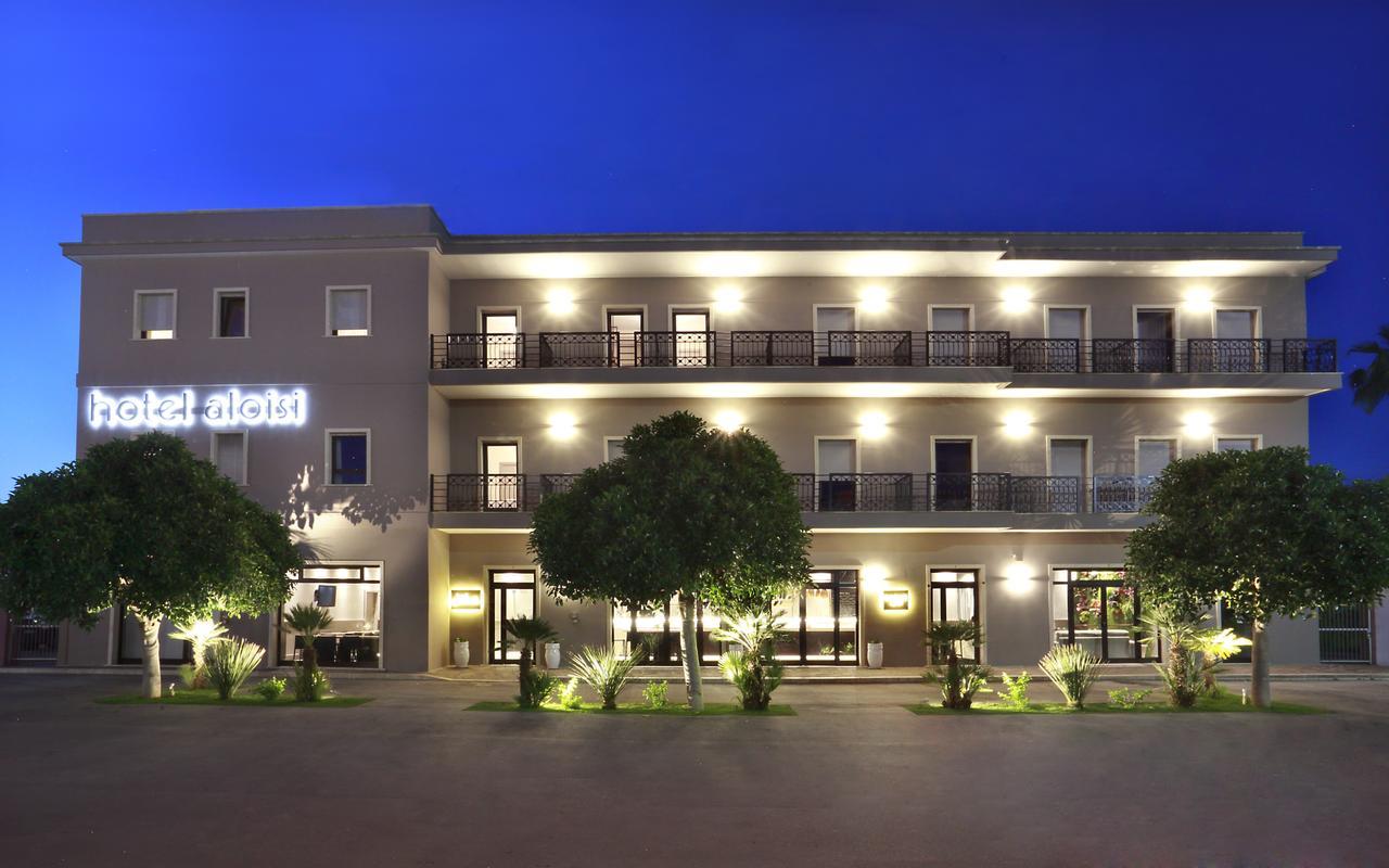 לצ'ה Hotel Aloisi מראה חיצוני תמונה