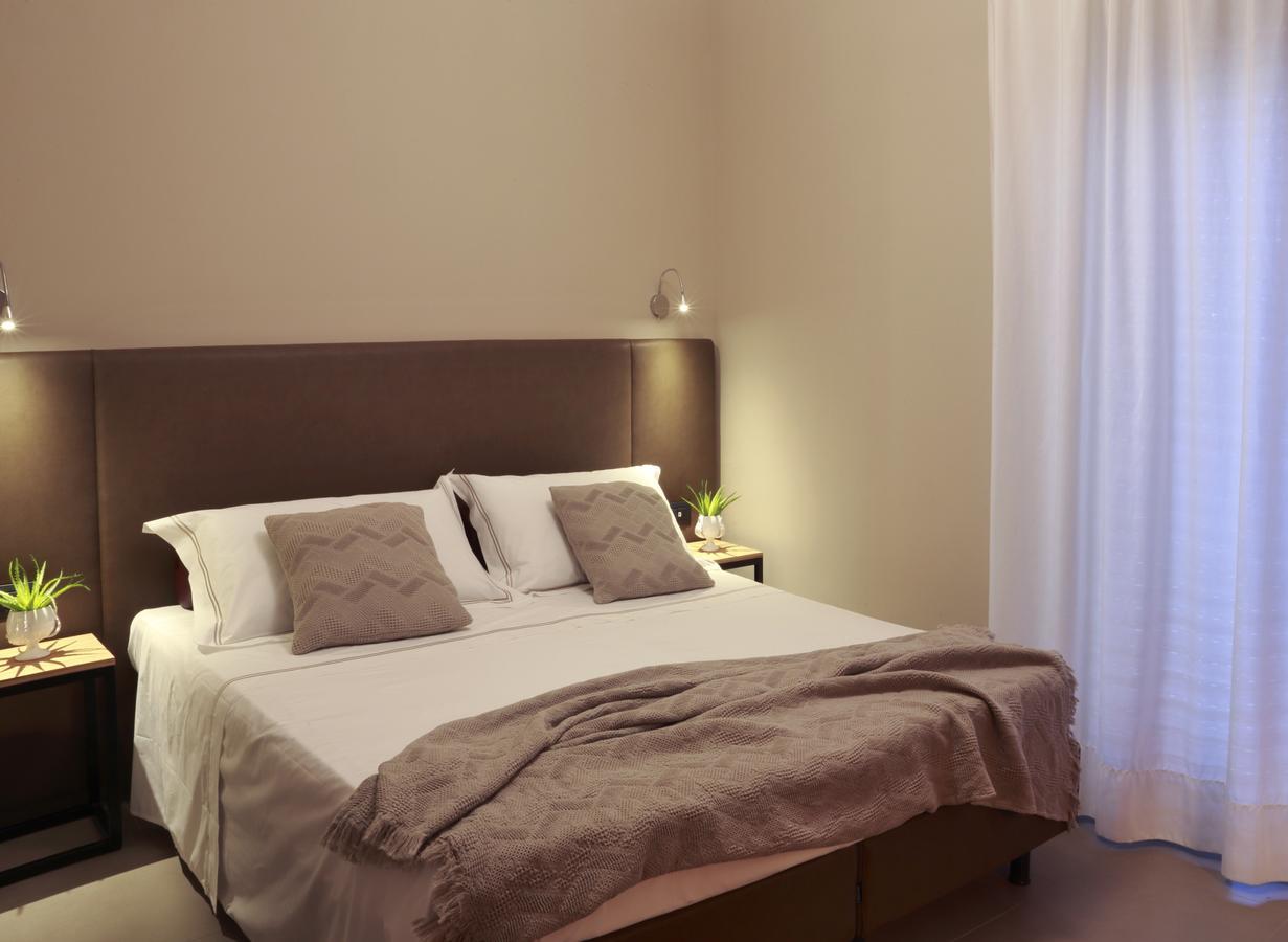 לצ'ה Hotel Aloisi מראה חיצוני תמונה
